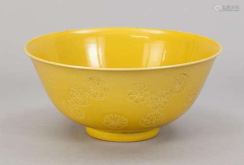 Monochrome bowl, China, 19th/20th c