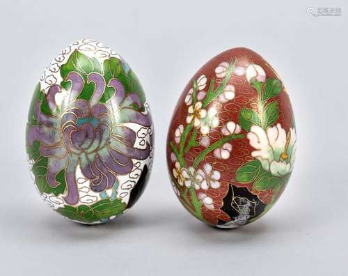 2 Eggs Cloisonné Enamel, China, 1st