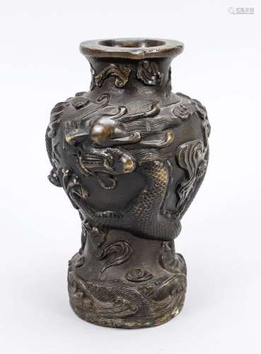 small bronze vase, China, brushed c