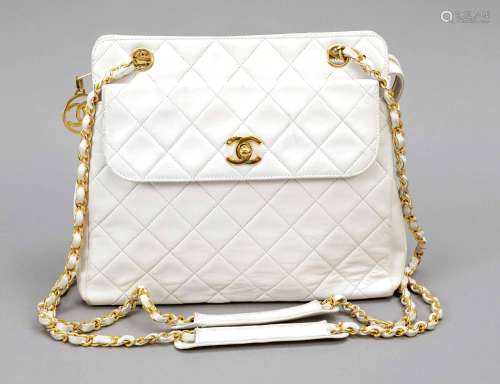 Chanel, Vintage Quilted White Shoul