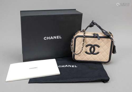 Chanel, CC Filigree Vanity Case in