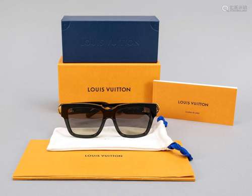 Louis Vuitton, Link PM Square sungl