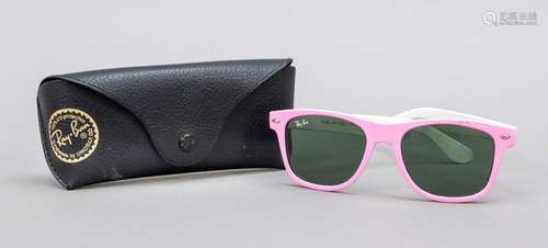 Ray Ban, ladies sunglasses, plastic