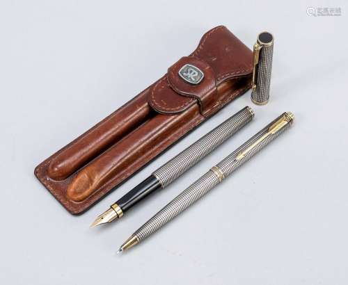 Two-piece Parker writing set, end