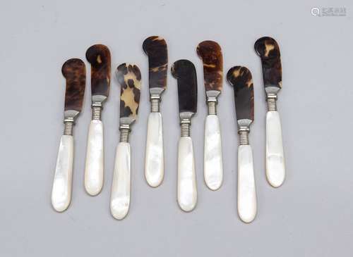 8 Caviar knives around 1930, mothe