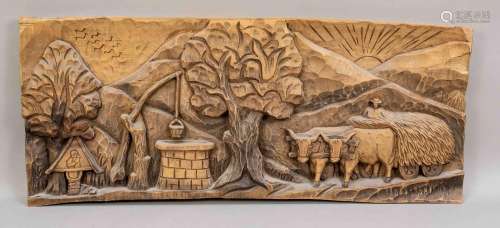 Rustic carving with cultivated lan