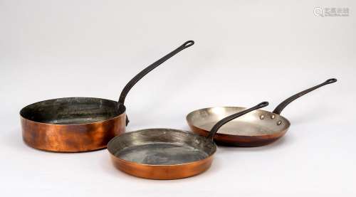 3 pans, 19th/20th century, thick c