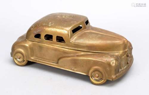 Model car with interior, early 20t