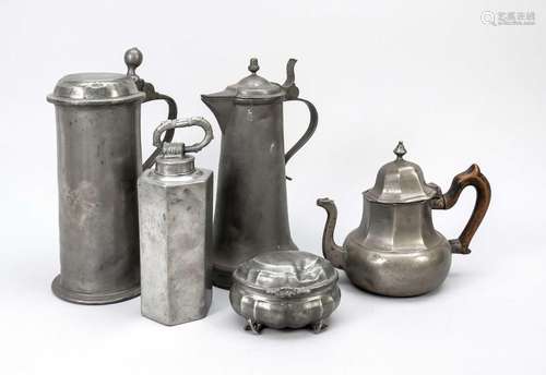 Five pieces of pewter, 18th/19th c