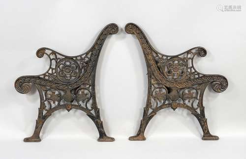 Garden bench frame, 19th/20th cent