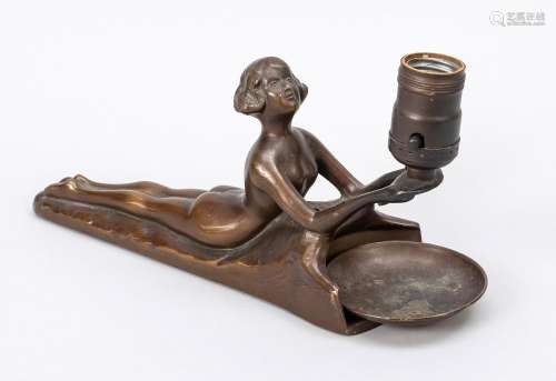 Figural lamp, 20th c., bronzed whi