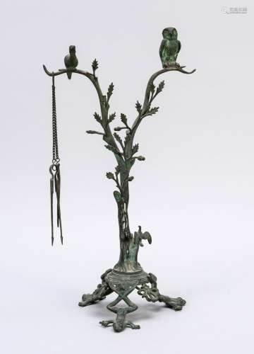 Tree sculpture in antique style, 2