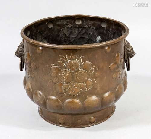 Large cachepot, 18th/19th century,