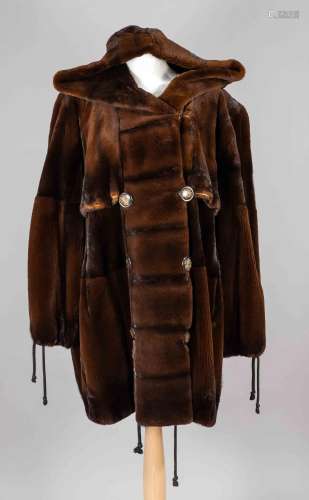 Ladies' short coat of shorn mink,