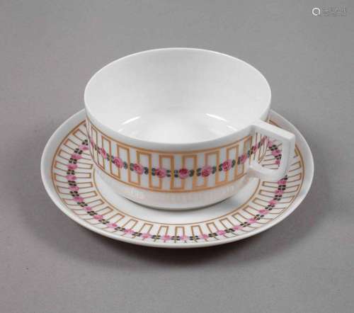 Nymphenburg Teetasse mit Untertasse