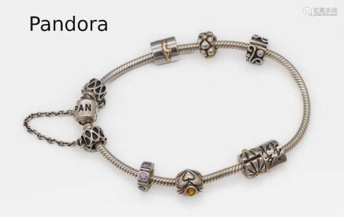 PANDORA bracelet with 9 charms