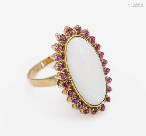 14 kt gold opal-ruby-ring,