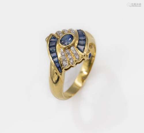 18 kt gold ring with sapphires and brilliants,