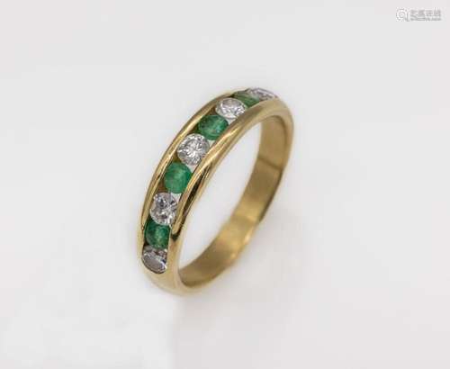 18 kt gold emerald-brilliant-ring