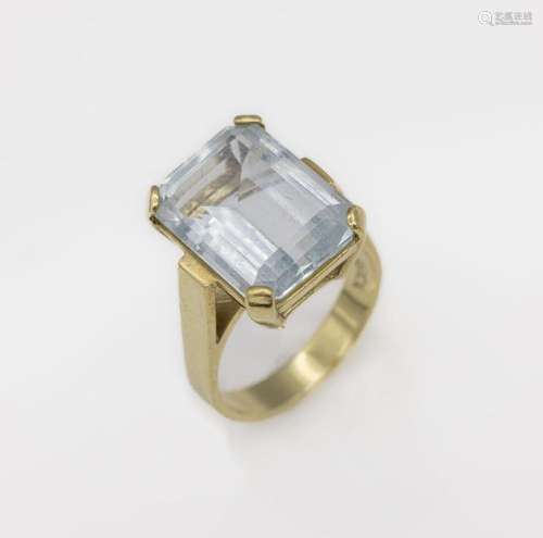 14 kt gold aquamarine-ring