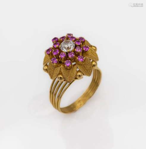 18 kt gold ring with coloured stones