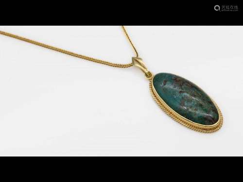 14 kt gold pendant with turquoise