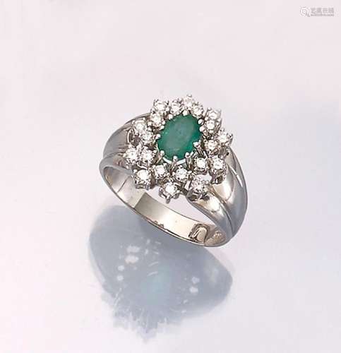 14 kt gold emerald-brilliant-ring