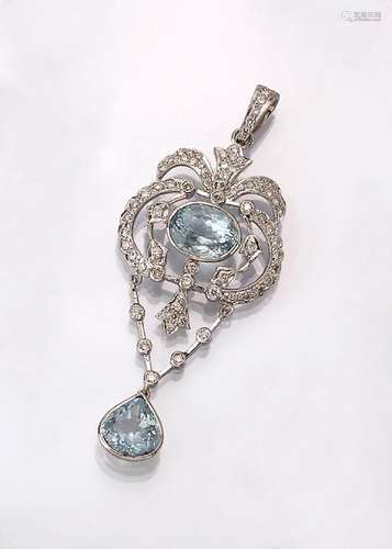 18 kt gold diamond-aquamarine-pendant