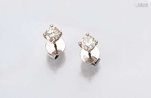 Pair of 14 kt gold brilliant-earrings