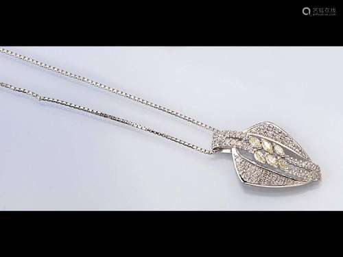 Platinum diamond-pendant,