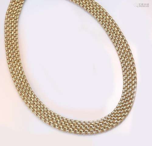 14 kt gold necklace