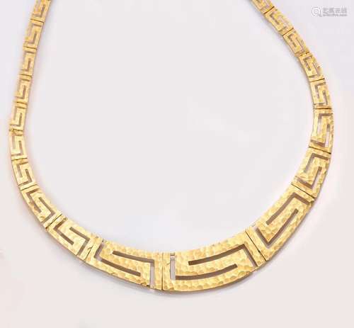 14 kt gold necklace