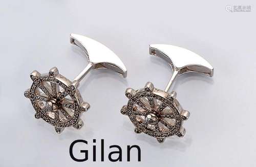 Pair of 18 kt gold GILAN brilliant-cufflinks