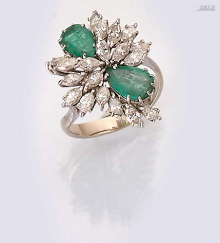 18 kt gold emerald-diamond-ring