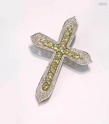 14 kt gold crosspendant with peridots and diamonds