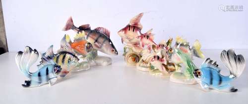 A collection of Dutch Jema ware fish (9).