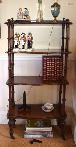 A LATE VICTORIAN MAHOGANY WHAT NOT. 125 cm x 40 cm x 63 cm.