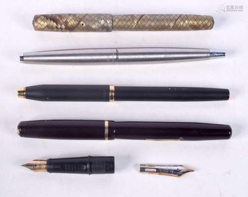 A collection of fountain pens Cross, Swan, Parker & Summ...