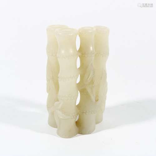 Yuzhu knot pattern pen holder