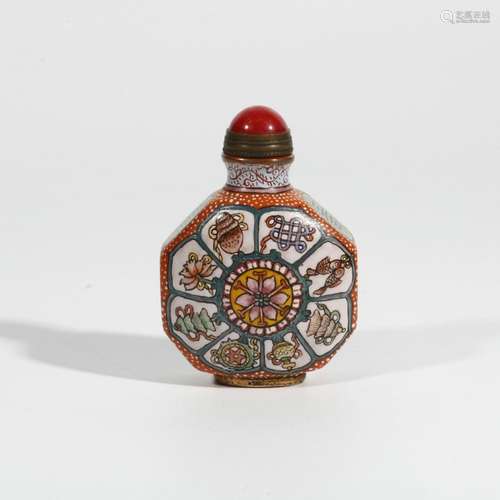 Eight Treasures Snuff Bottle