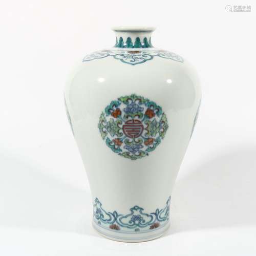 Doucai Tuan Flower Plum Vase