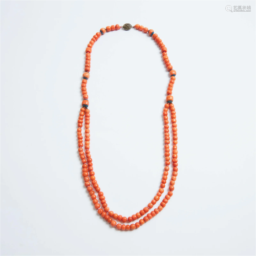A Coral Beaded Necklace, Republican Period, Early to Mid 20