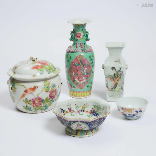 A Group of Five Enameled Porcelain Wares, Kangxi to Republi