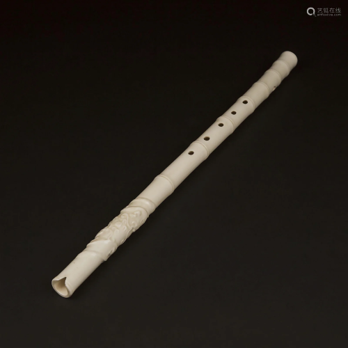 A Chinese Dehua Blanc-de-Chine Flute, Xiao, Qing Dynasty, 清