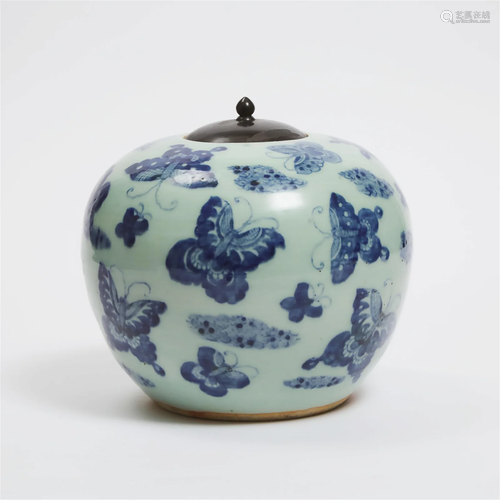 A Blue and White Celadon-Ground Ginger Jar, 19th Century, 清