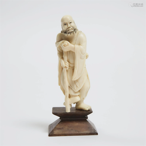 A Small Ivory Figure of Li Tieguai, 18th/19th Century, 清中期