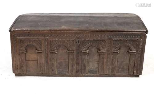 Baroque hope chest, 18th century, s