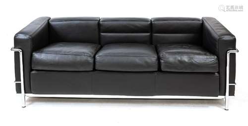 Club sofa LC2, design Le Corbusier,