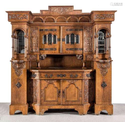 Neo-Romanesque Historicism buffet,