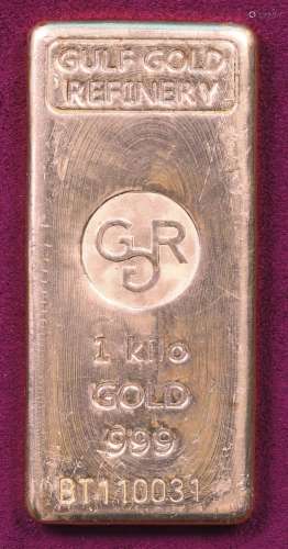 Lingot  En or (999‰)<br />
Gulf gold refinery<br />
Numéroté...